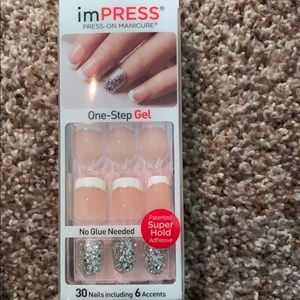 imPRESS manicure